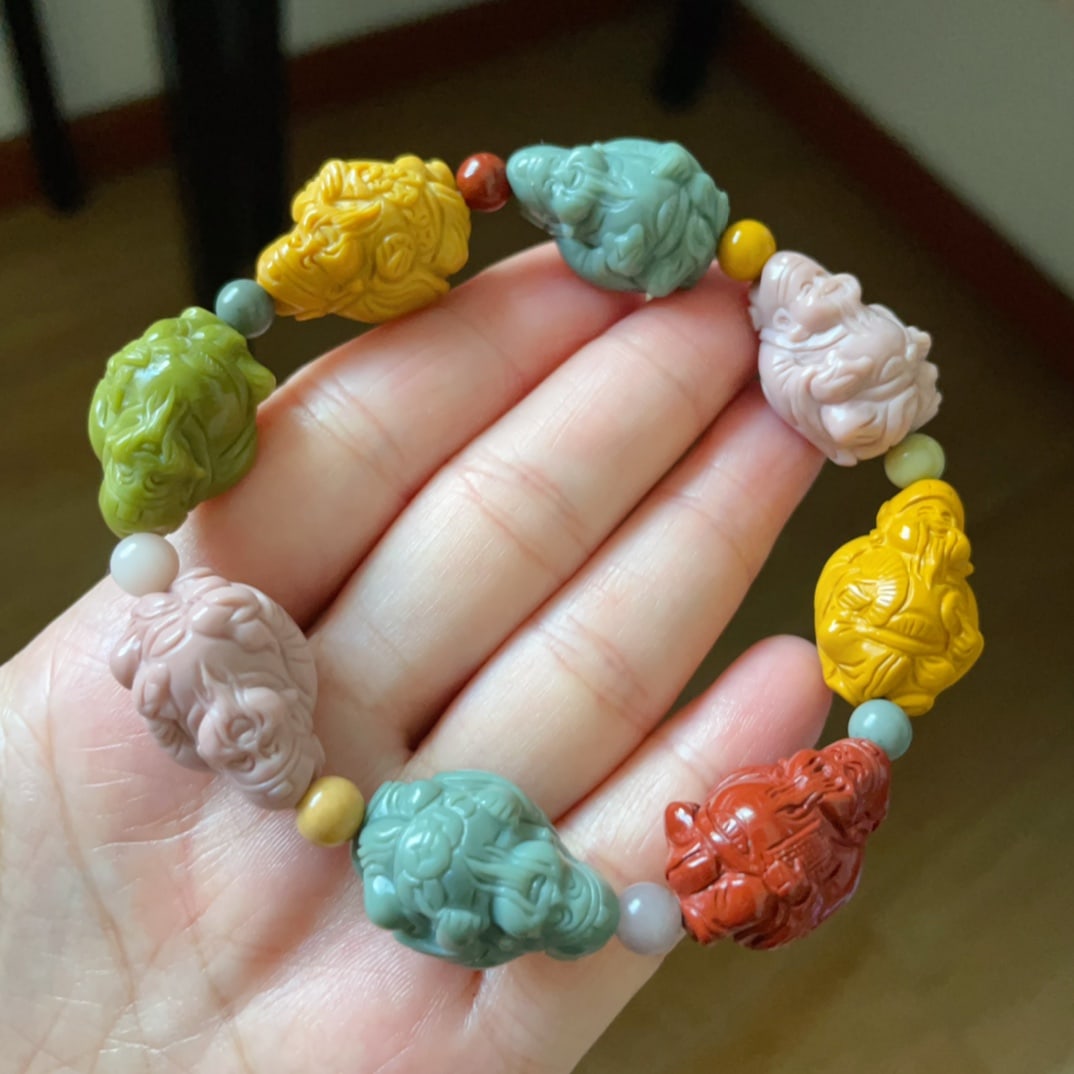 Hand Woven Beautiful Alxa Agate Carved Fortune Taoism Deity Beads Bracelet (1 of 6)