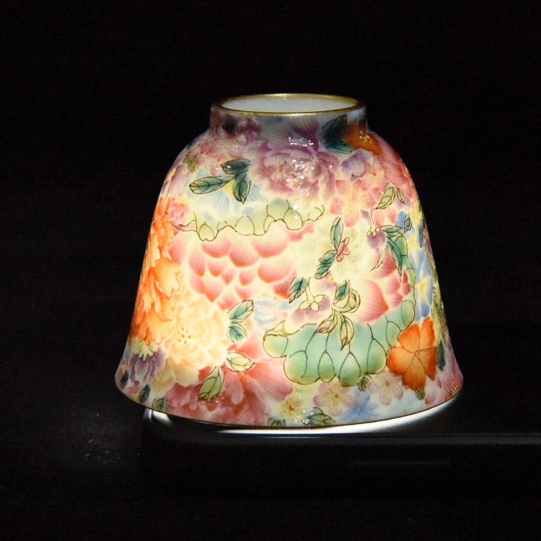 A Pair Chinese Gilt Edge Famille Rose Enamel All Flowers Bloom Together Design Porcelain Cups - 7