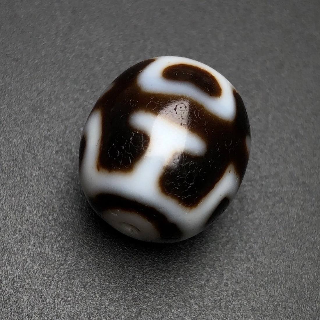 Old Tibetan DZI Agate Lucky Pendant - 2