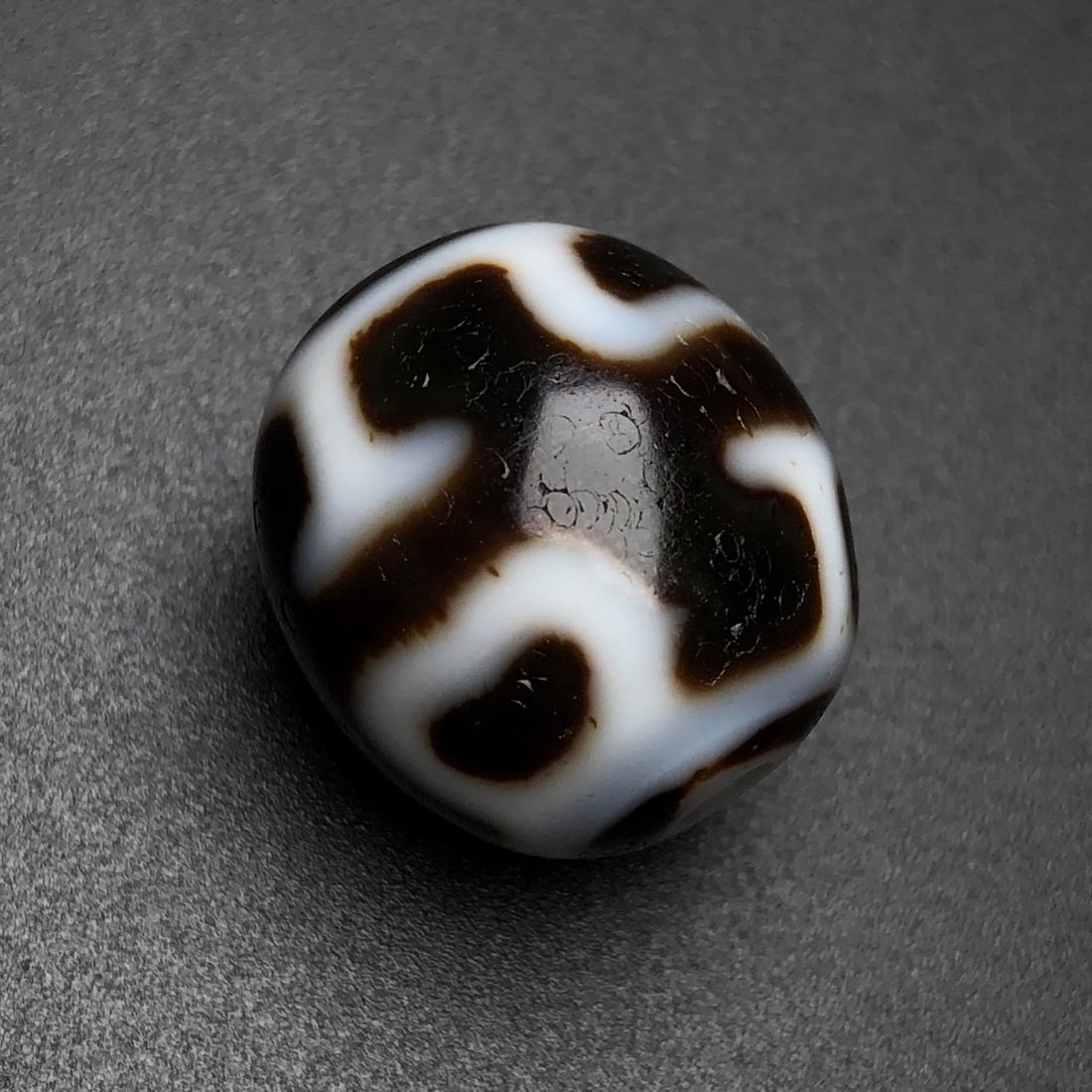 Old Tibetan DZI Agate Lucky Pendant - 7
