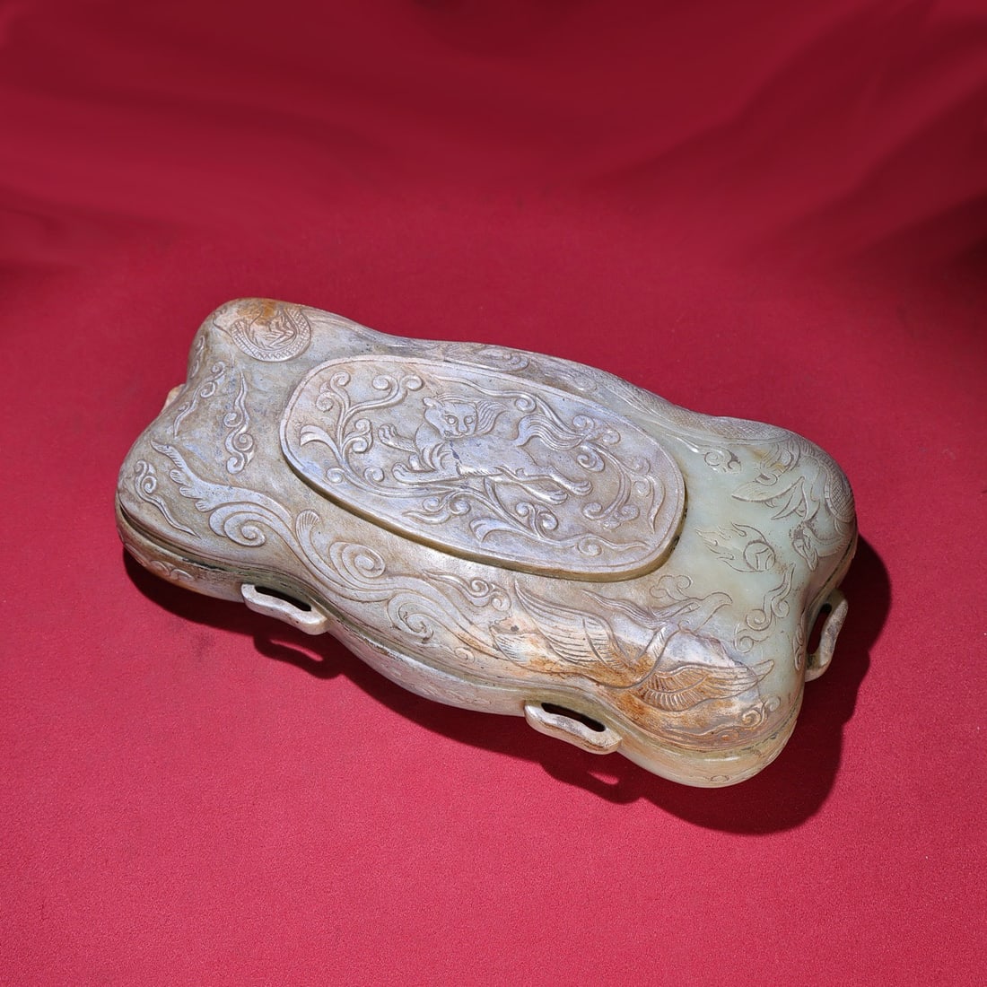 Chinese Hetian Jade Carved Divine Beast Box (1 of 9)