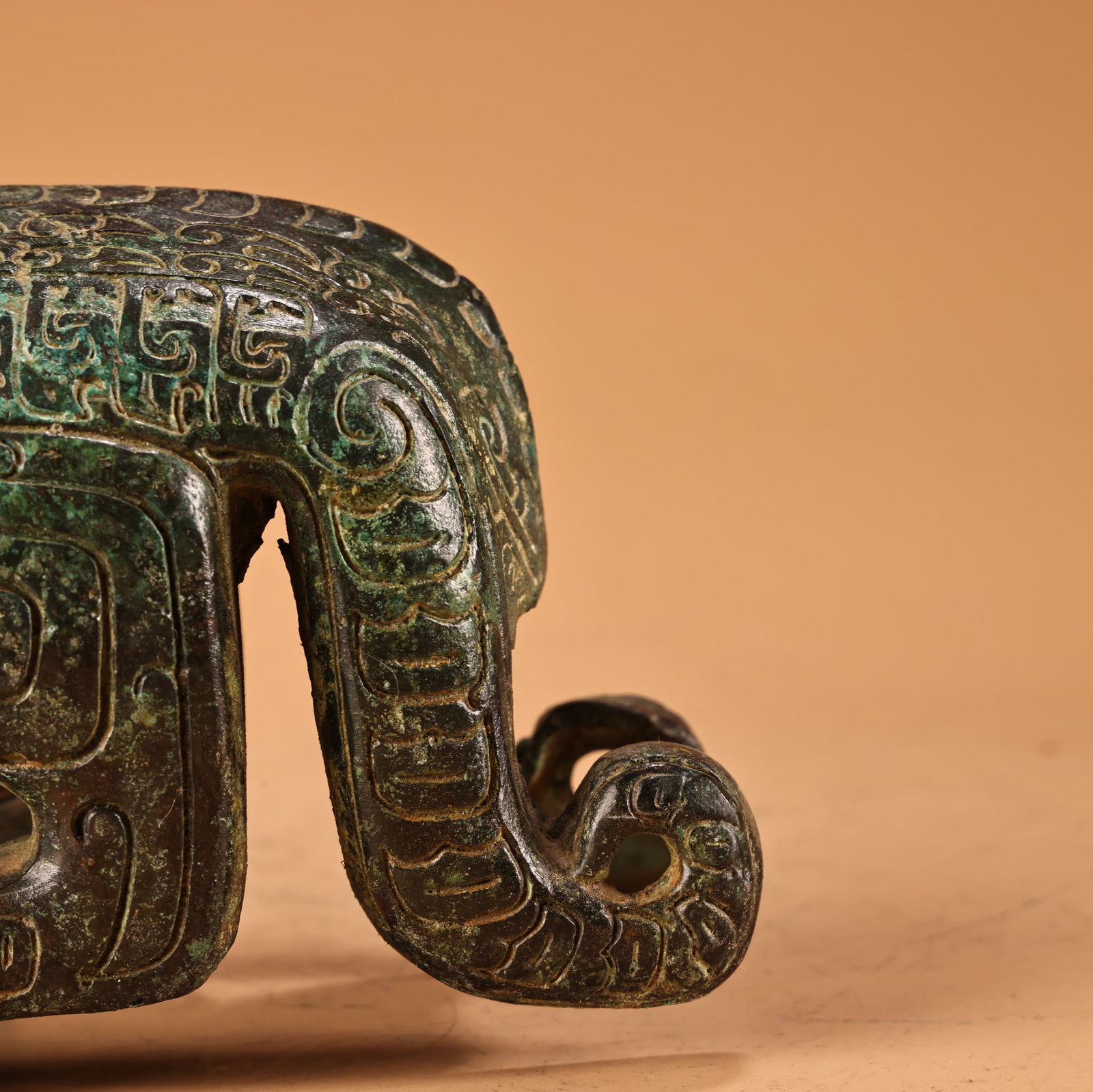 Vintage Chinese Bronze Tiger Statue - 8