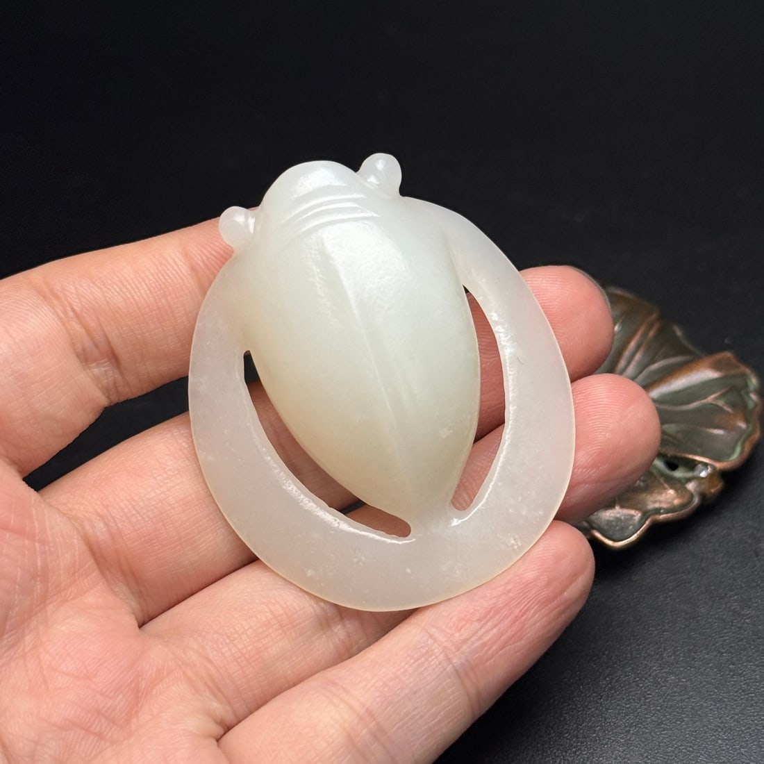 Chinese Hetian Jade Carved Fortune Cicada Pendant - 8