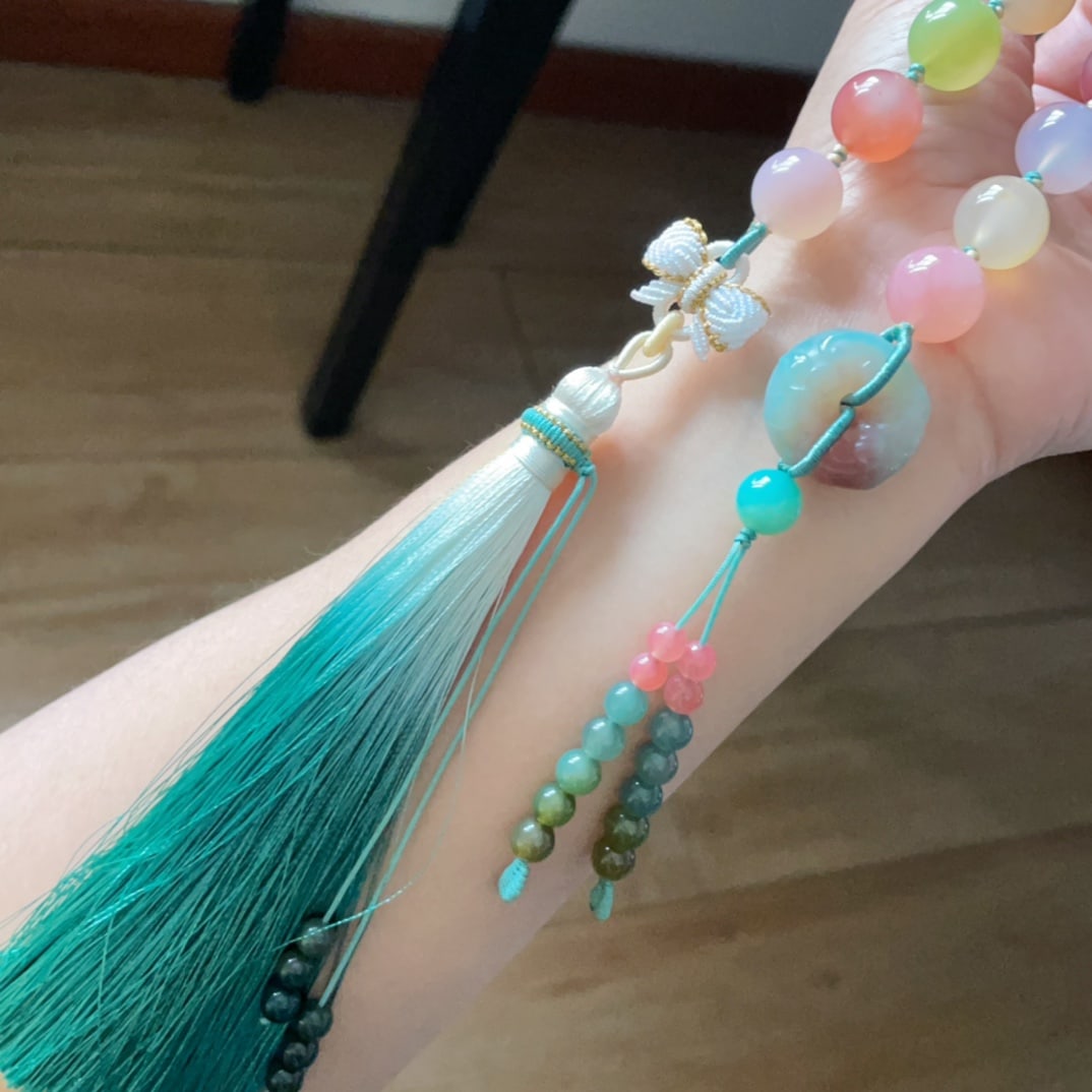 Hand Woven Beautiful Agate Beads Pendant - 2