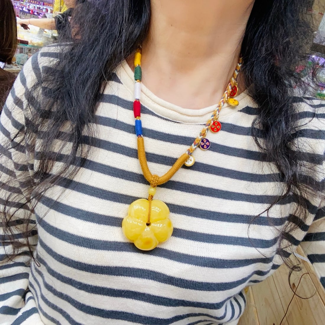Beautiful Natural Beeswax Flower Pendant - 3