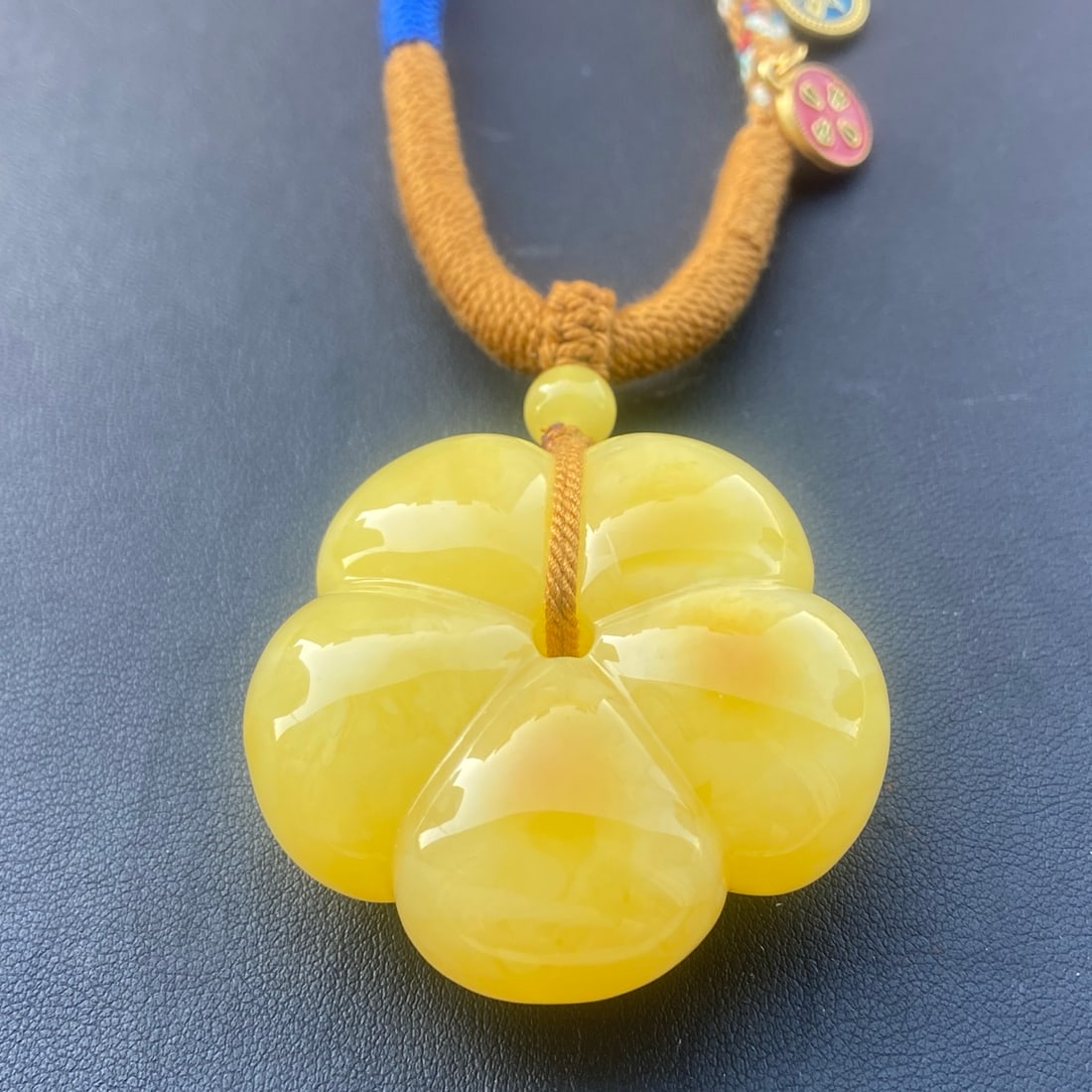 Beautiful Natural Beeswax Flower Pendant - 4