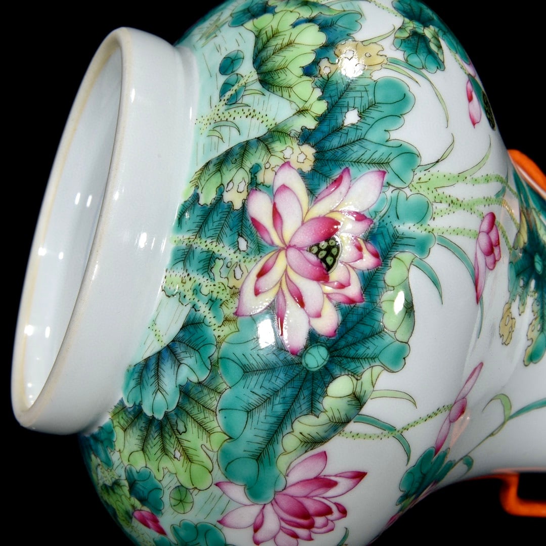 Chinese Gilt Edge Famille Rose Lotus Leaf & Lotus Flower Design Porcelain Vase - 7