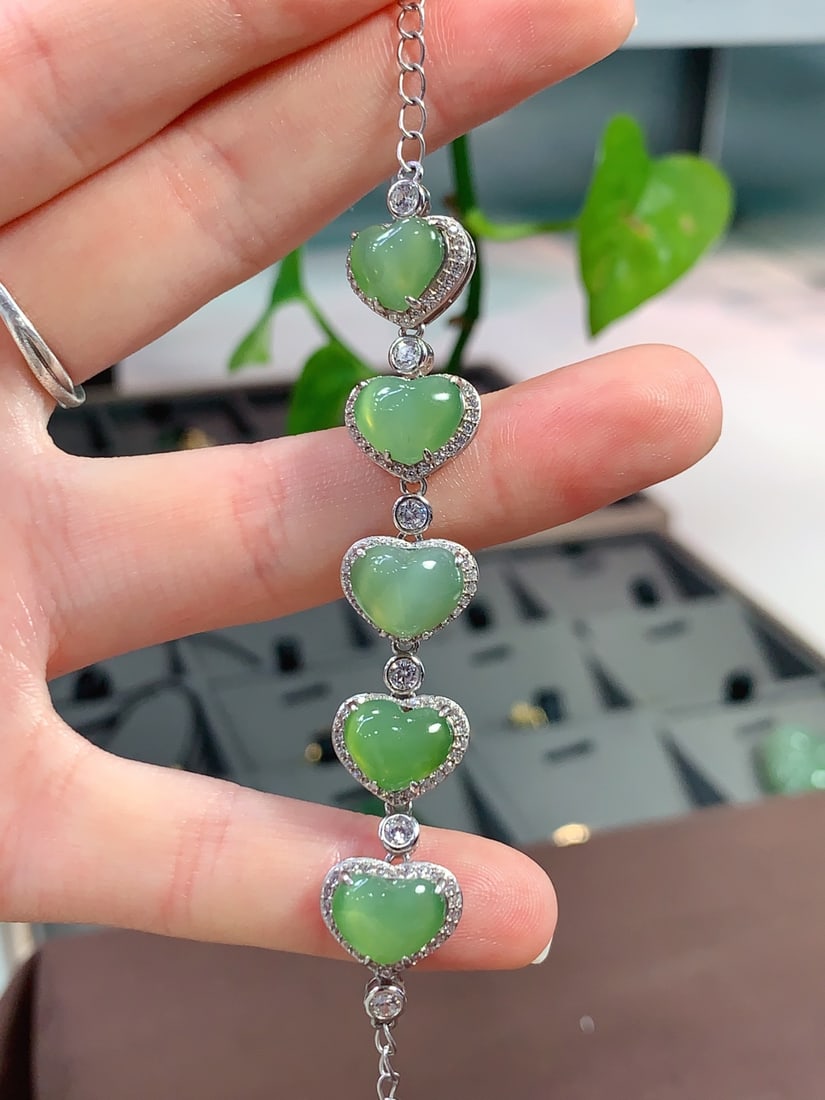Chinese Green Hetian Jade Bead Bracelet - 2