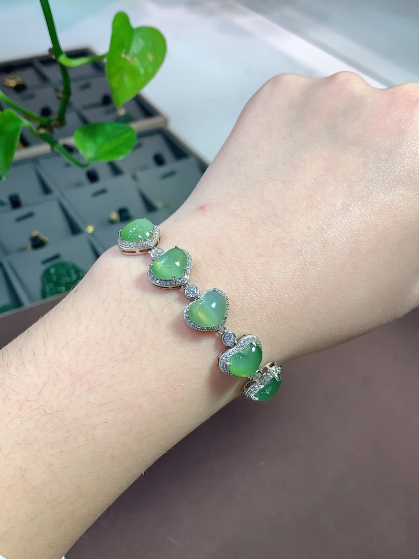 Chinese Green Hetian Jade Bead Bracelet - 7