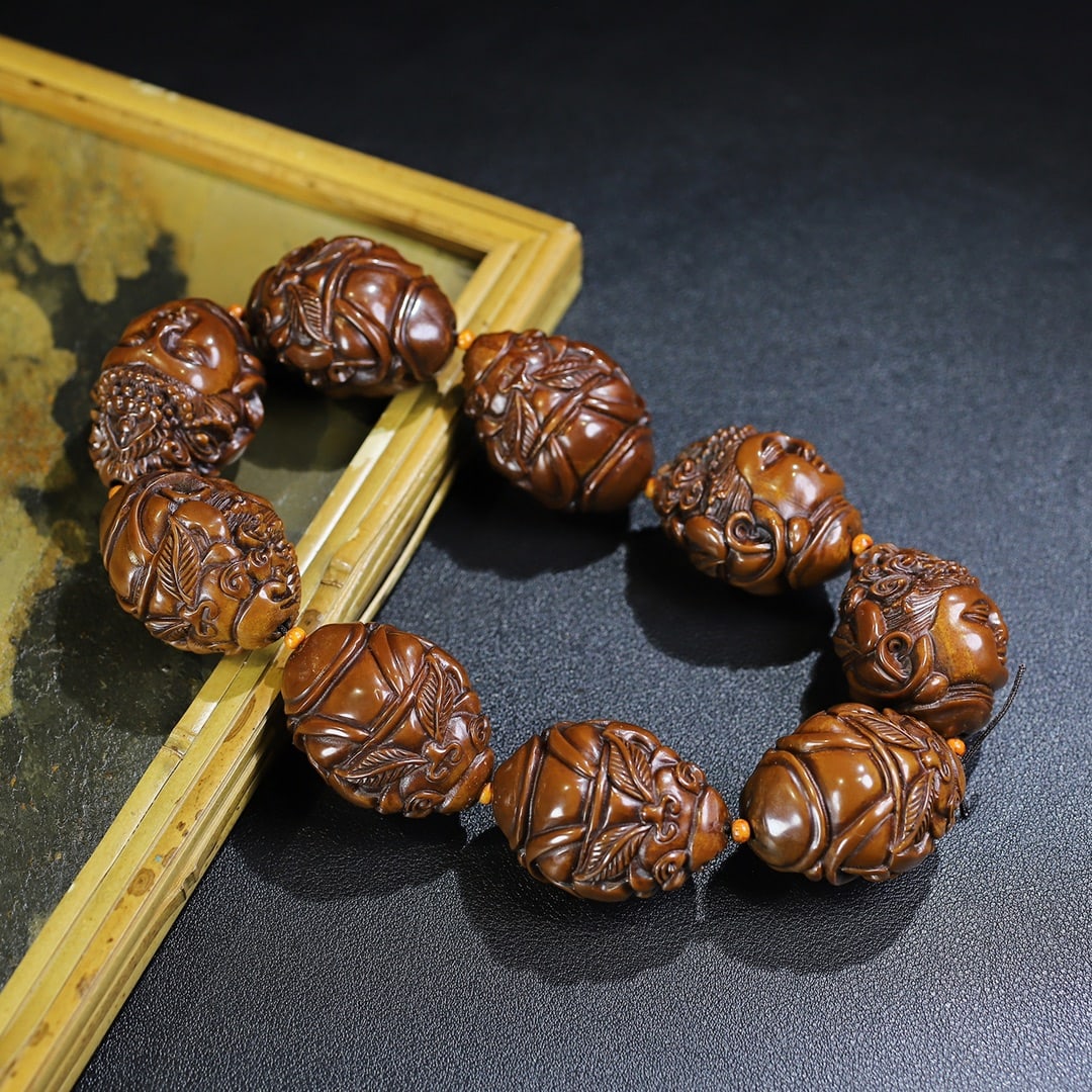 Vintage Olive Nut Carved Kwan-yin Head Beads Bracelet - 6