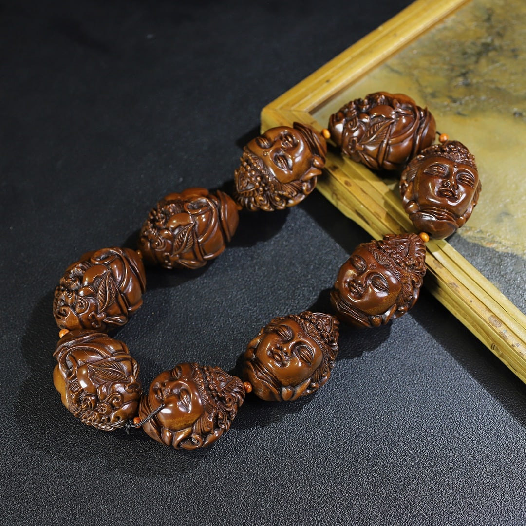 Vintage Olive Nut Carved Kwan-yin Head Beads Bracelet - 7