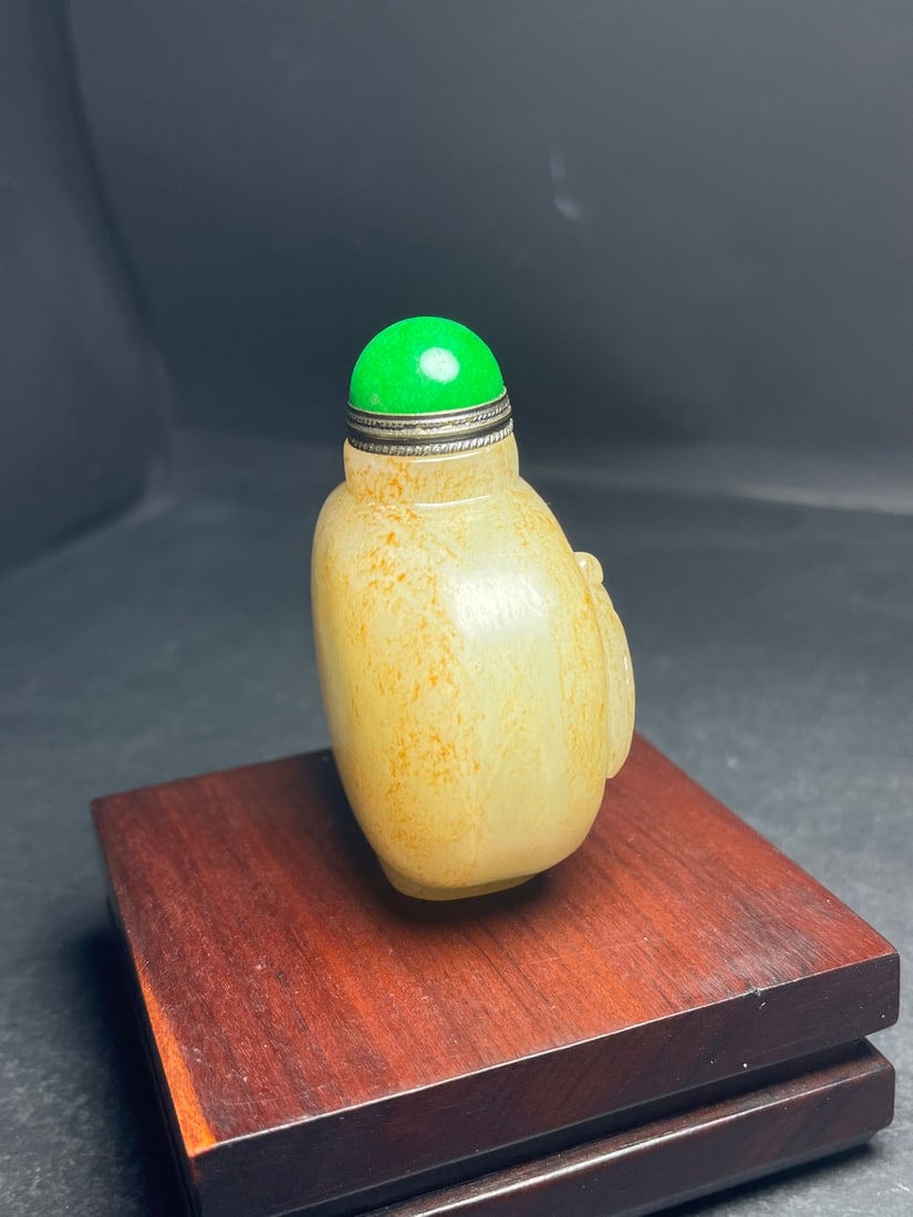 Vintage Chinese Hetian Jade Snuff Bottle - 6