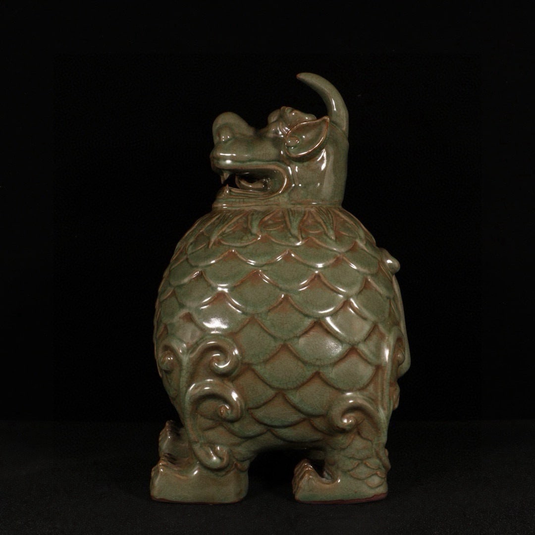 Chinese Longquan Kiln Unicorn Porcelain Statue - 7