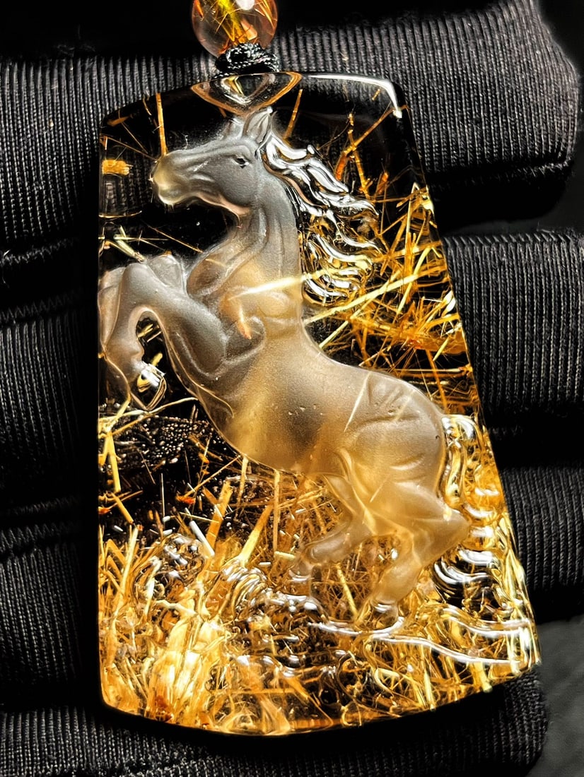Exquisite Titanium Crystal Carved Fortune Horse Pendant - 2