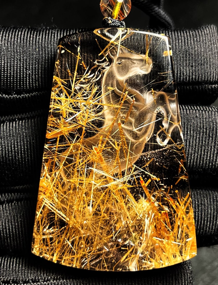 Exquisite Titanium Crystal Carved Fortune Horse Pendant - 4