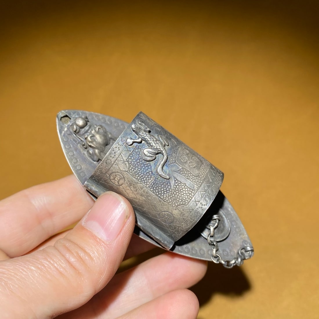 Chinese Pure Silver Boat Yan Di (small cup for adding water to an inkstone) - 5