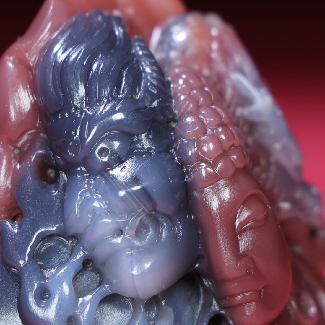 Beautiful Chinese Agate Carved Buddha Statue - 3