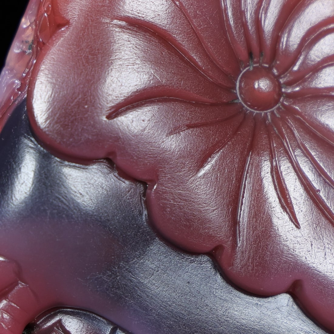 Beautiful Chinese Agate Carved Buddha Statue - 7