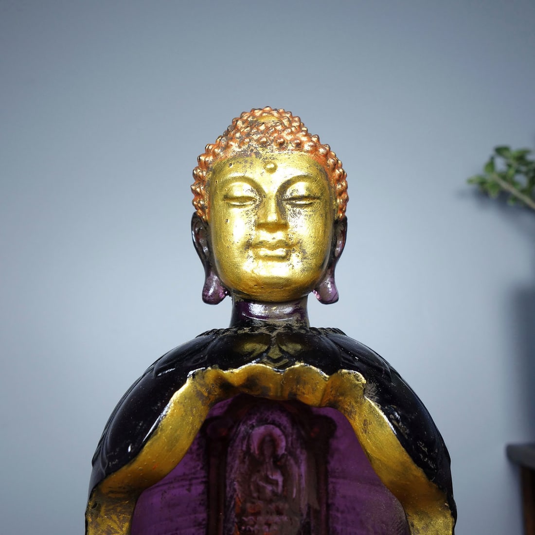 Vintage Chinese Peking Glass Shrines & Buddha Staute - 2