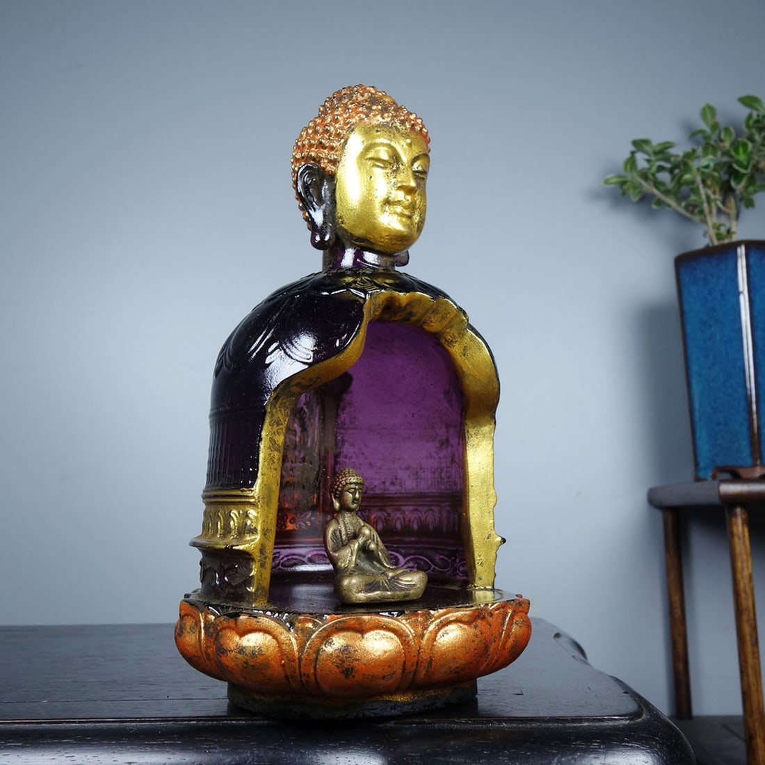 Vintage Chinese Peking Glass Shrines & Buddha Staute - 4