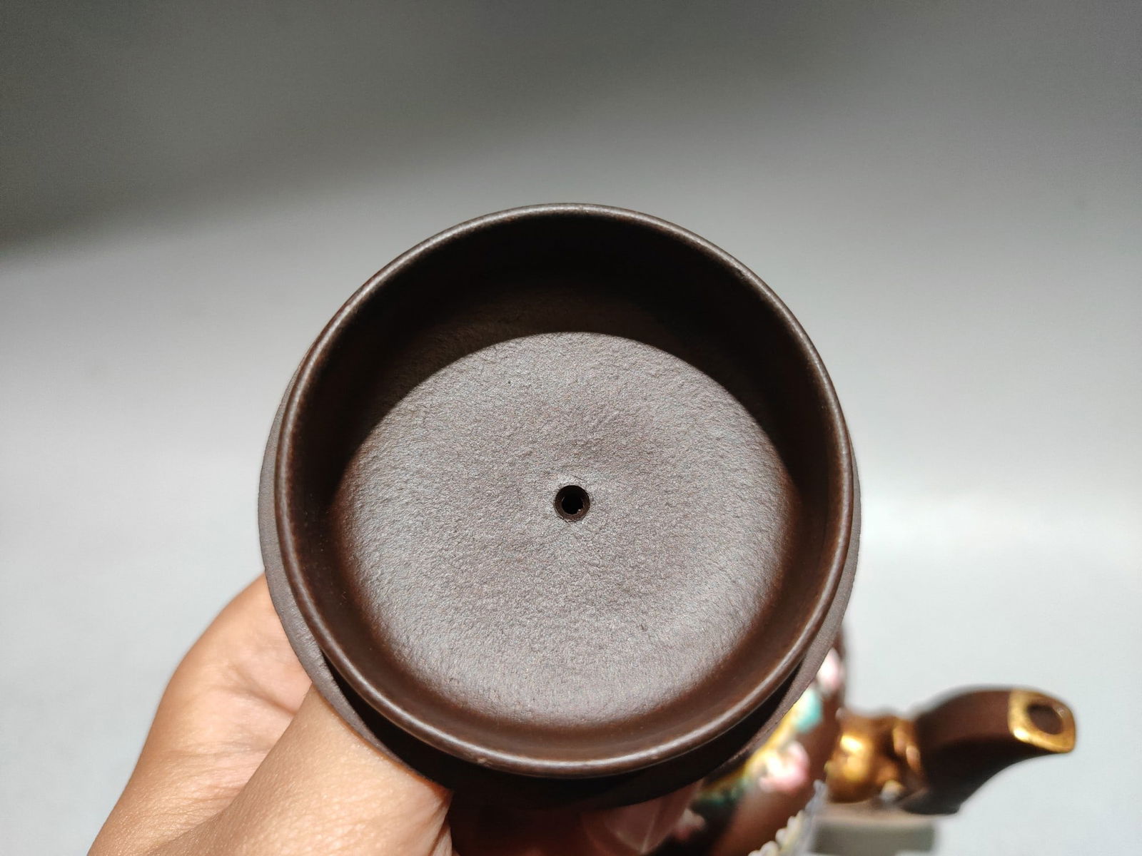 Hand Drawn Chinese Gilt Gold Yixing Zisha Clay Dragon Teapot - 7