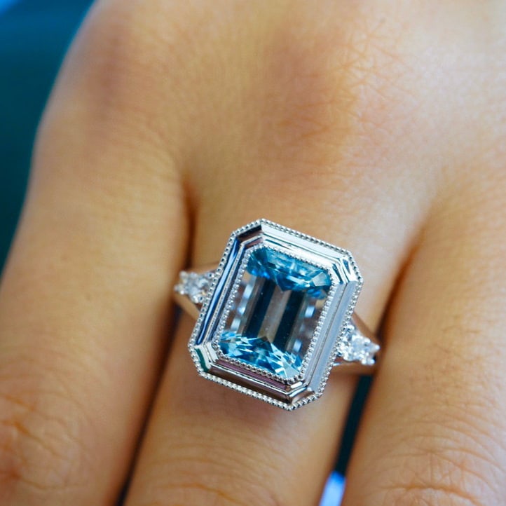 14K GOLD 2.3 CT NATURAL AQUAMARINE & DIAMOND RING - 7