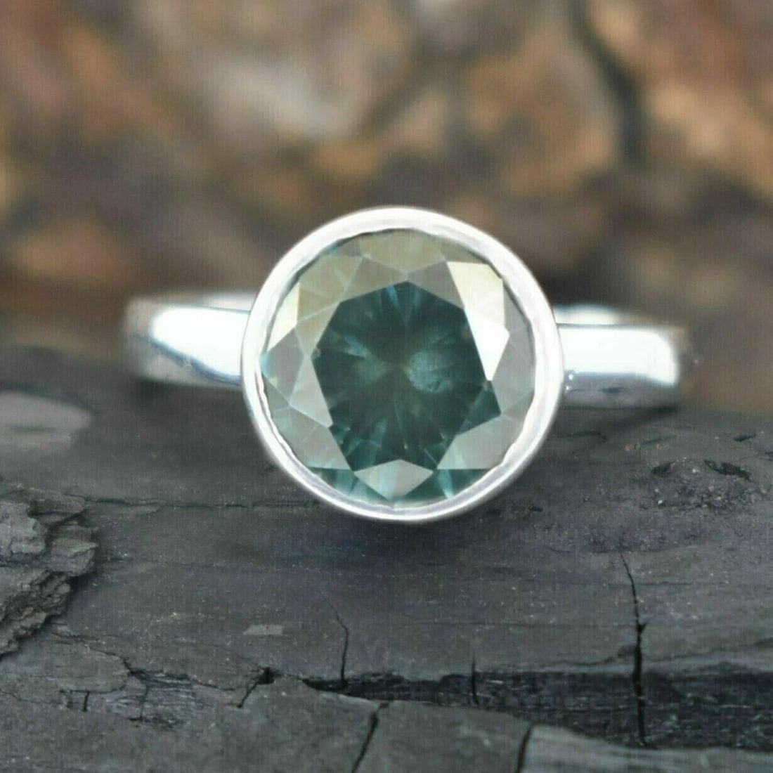 Treasure Trove NYC Goldtone Triple Strand Pink Enamel Cubist Link Necklace - 3