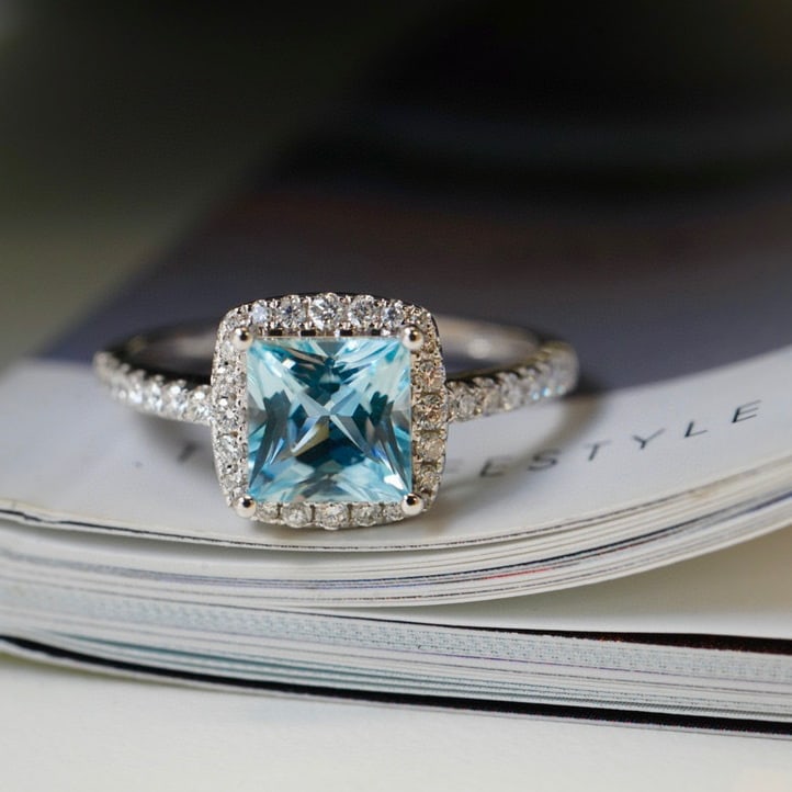 14K GOLD 1.1 CT NATURAL AQUAMARINE & DIAMOND RING: Title:14K GOLD 1.1 CT NATURAL AQUAMARINE & DIAMOND RINGDescription:Ref:230528219Gold Content:14K GoldRing Size:7.25USMain Gemstone:AquamarineNumber of stones:1Shape:SquareCarat Weight:1.1ct