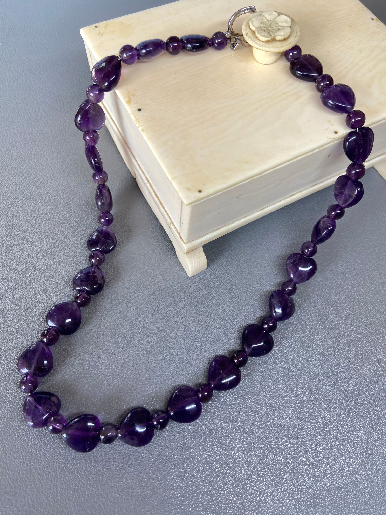 Vintage Royal Purple Amethyst Heart Bead Necklace - 2