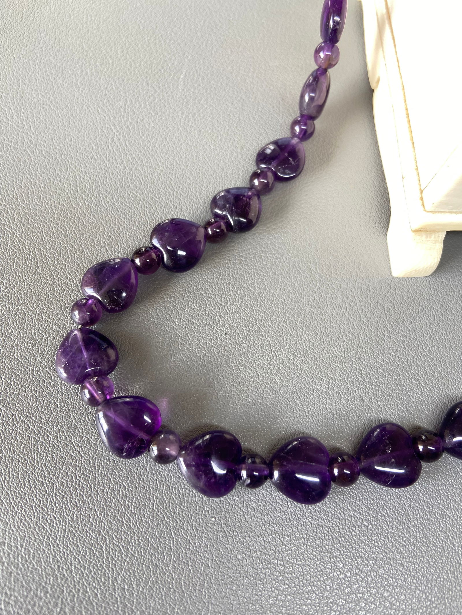 Vintage Royal Purple Amethyst Heart Bead Necklace - 4