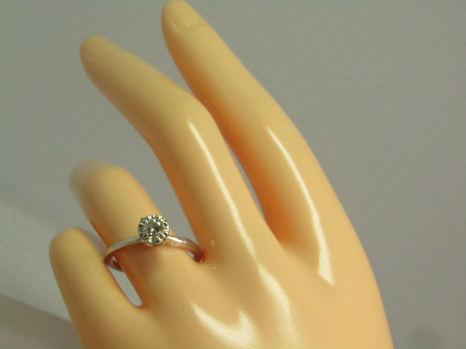 Vintage 14kt Diamond Engagement Ring, Sz. 8.25 White Gold, .27 CTW, 1950's-1960's - 7