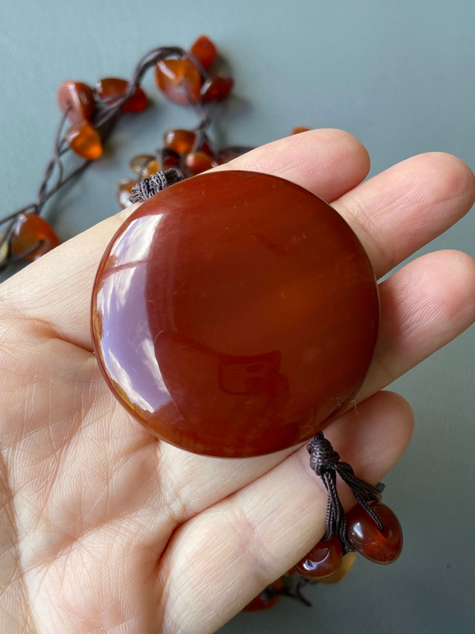 Vintage Elegant Red Agate Cornelian Necklace with Statement Pendant - 11