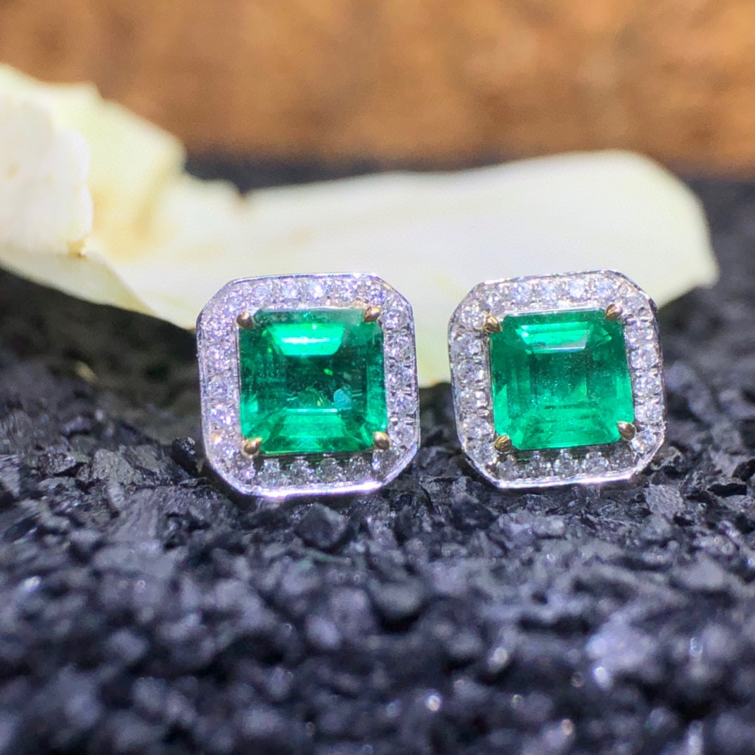 14K GOLD 1.20 CT NATURAL EMERALD & DIAMOND EARRINGS (1 of 6)