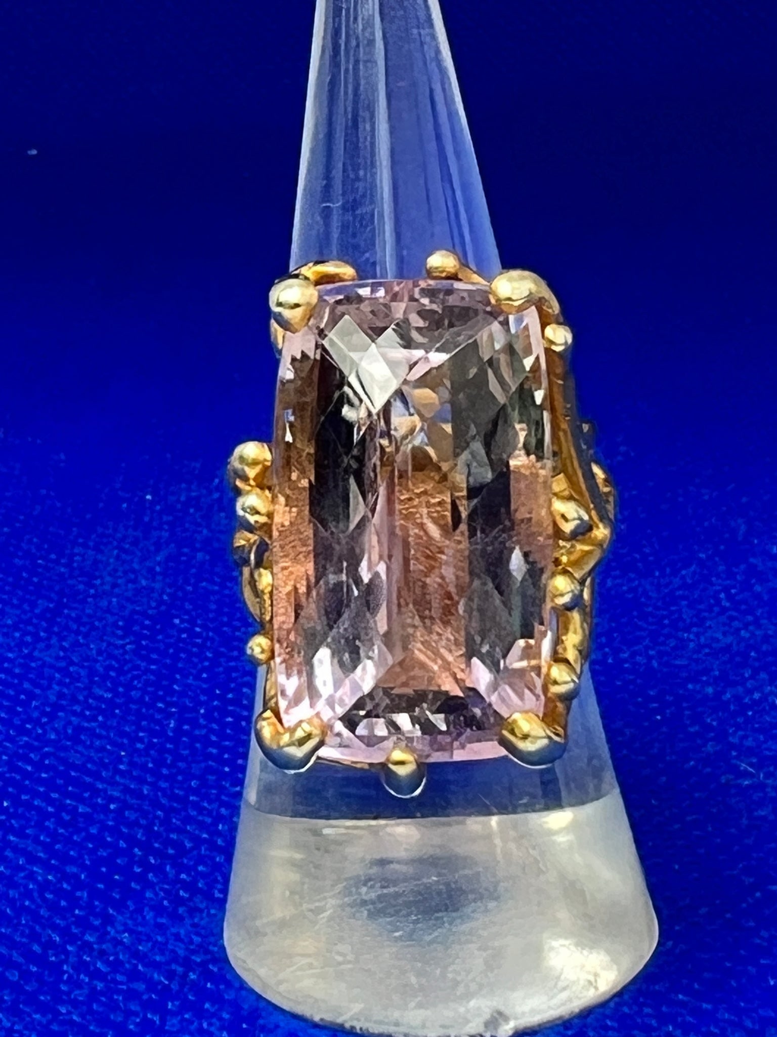 44-Karat Kunzite Stone Ring (1 of 4)