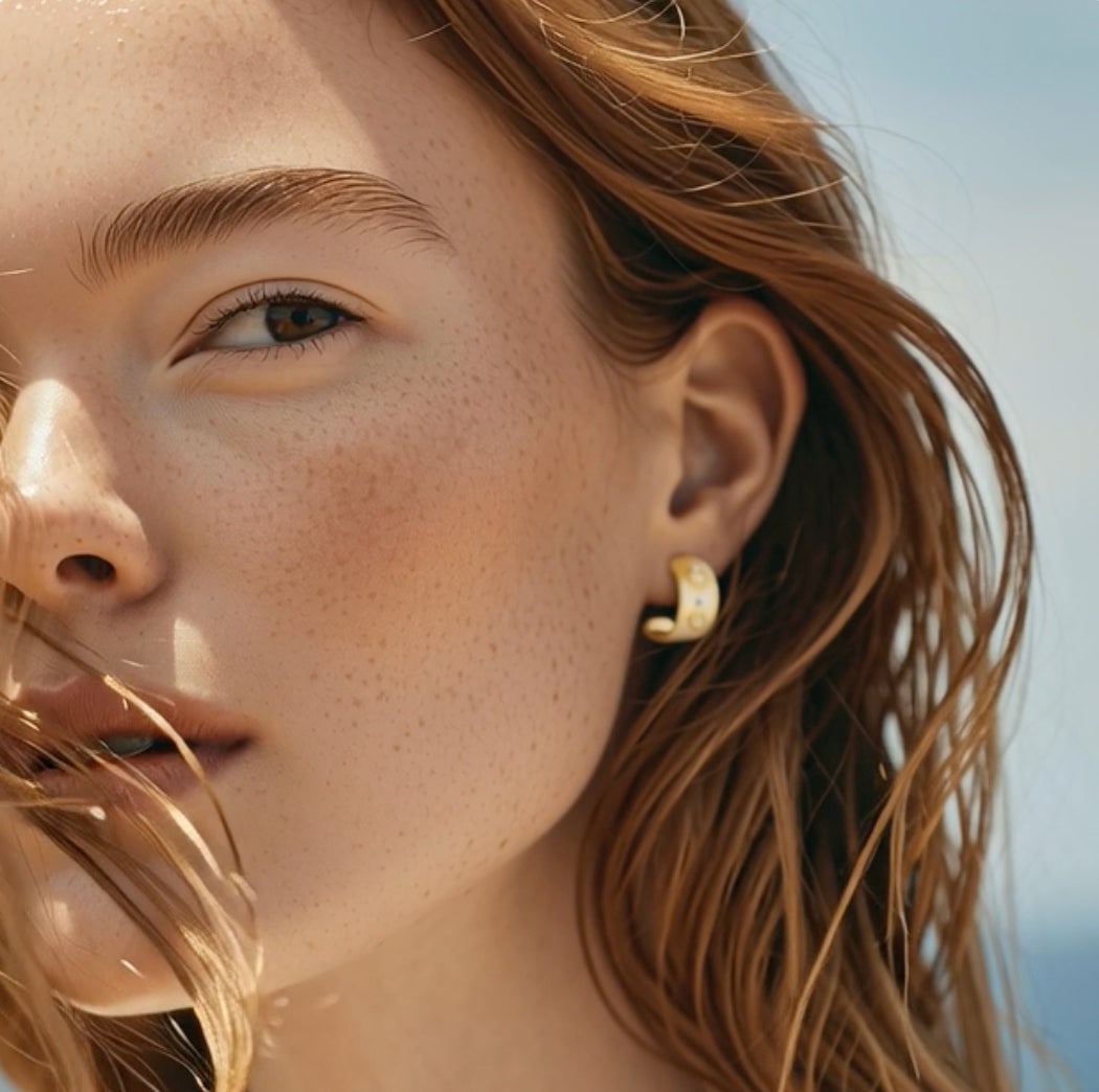 Meme Diamond Wide Huggie 18 K Gold Earrings, 1/2" Round - 8