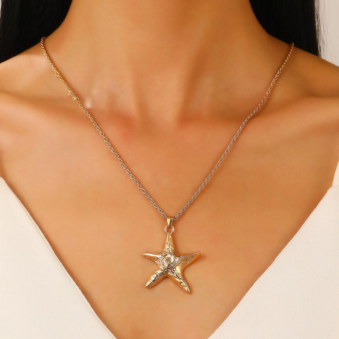Gold-Plated Starfish Pendant Necklace - 9
