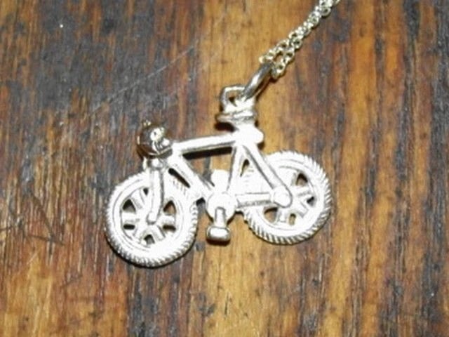 Sterling Silver Mountain Bike Charm Necklace Alberto Juan (1 of 5)