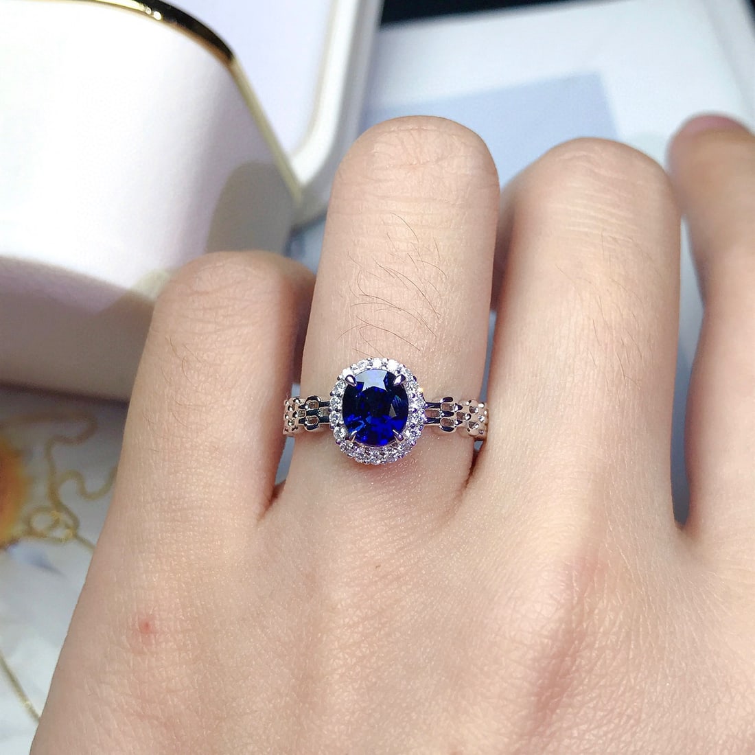 14K GOLD 1.10 CT NATURAL SAPPHIRE & DIAMOND RING - 5