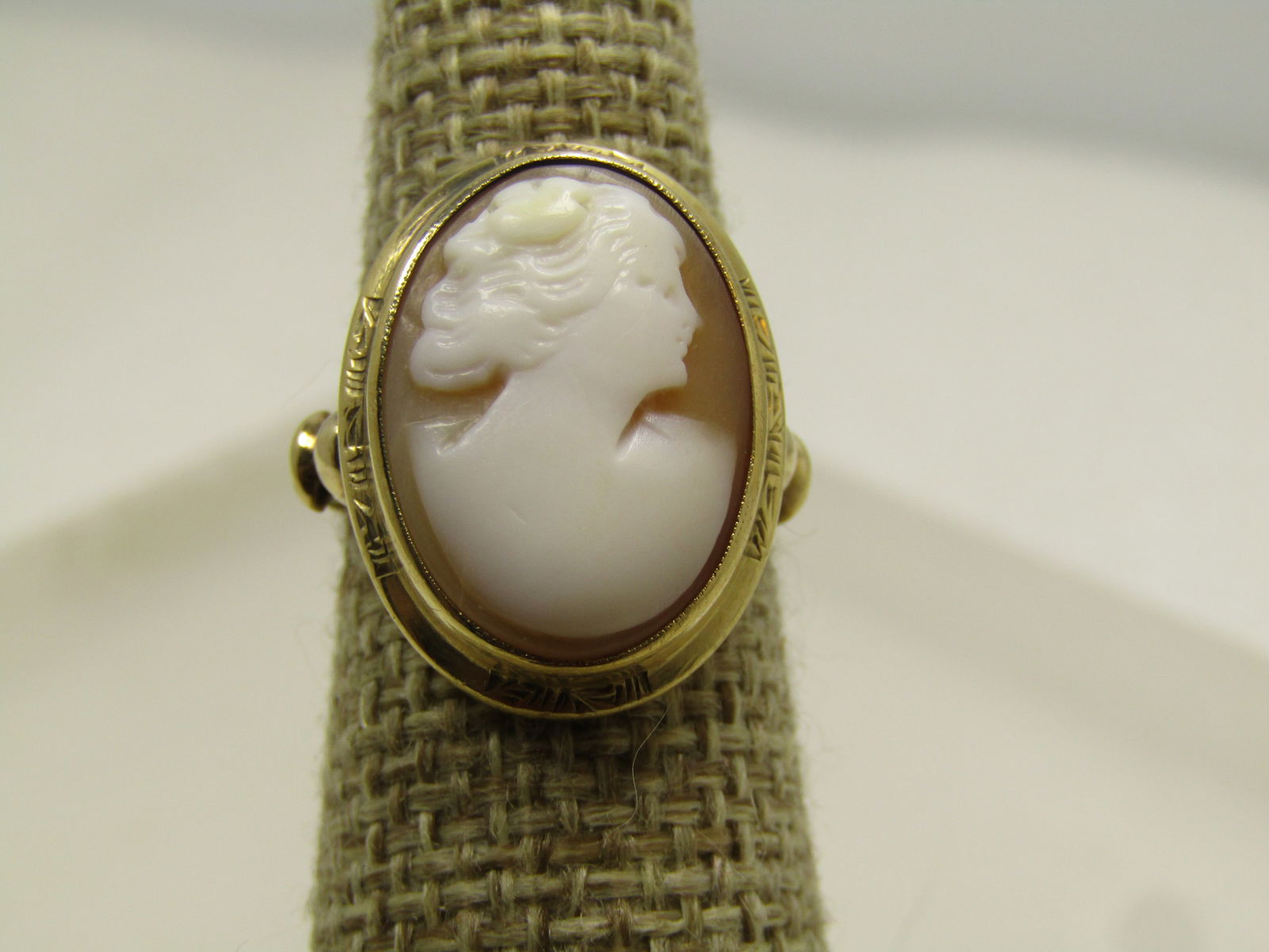 Vintage 10kt Cameo Ring, Sz. 6, 1920's-1930's (1 of 5)
