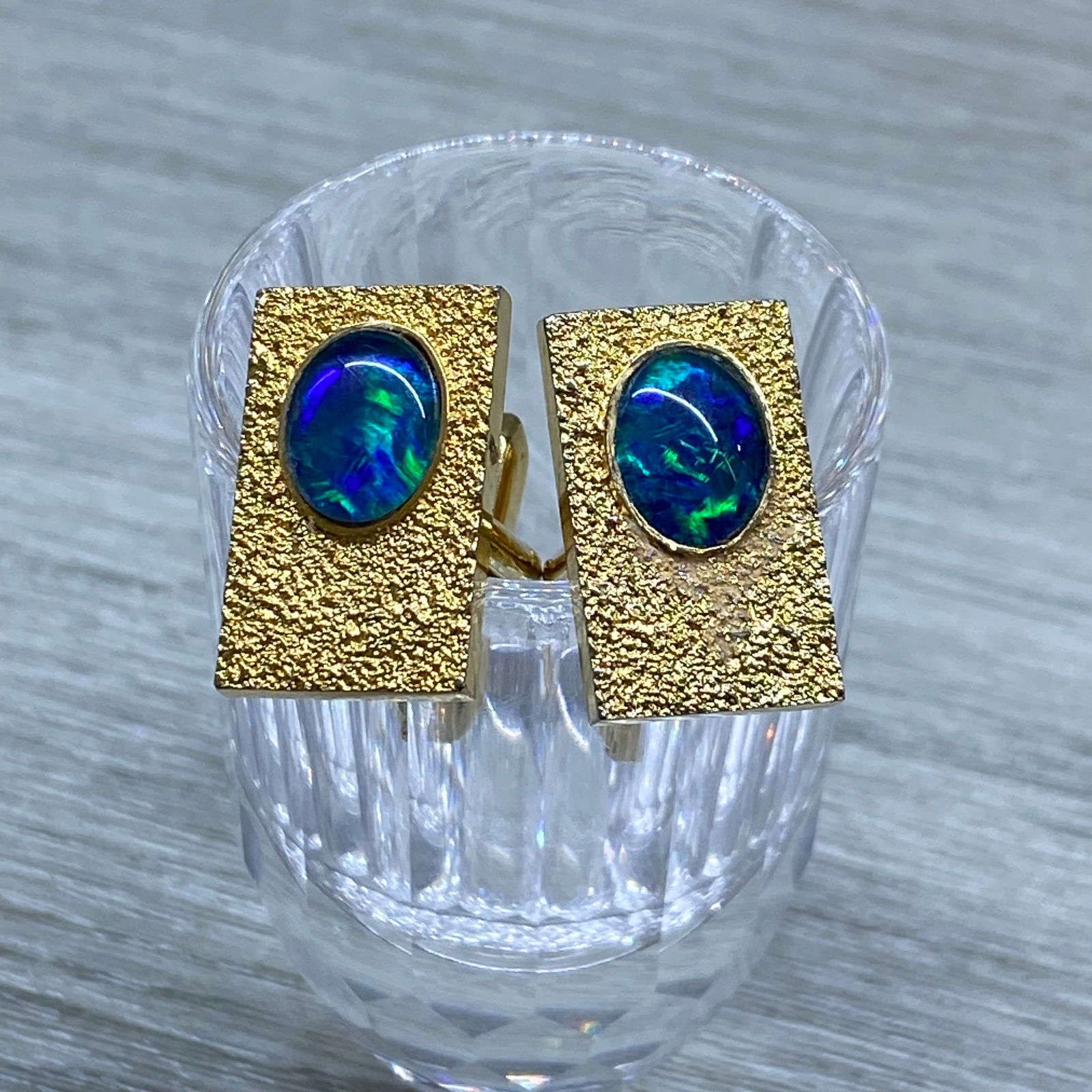 Vintage Gold-Tone Cufflinks with Oval Opalescent Stones - 5