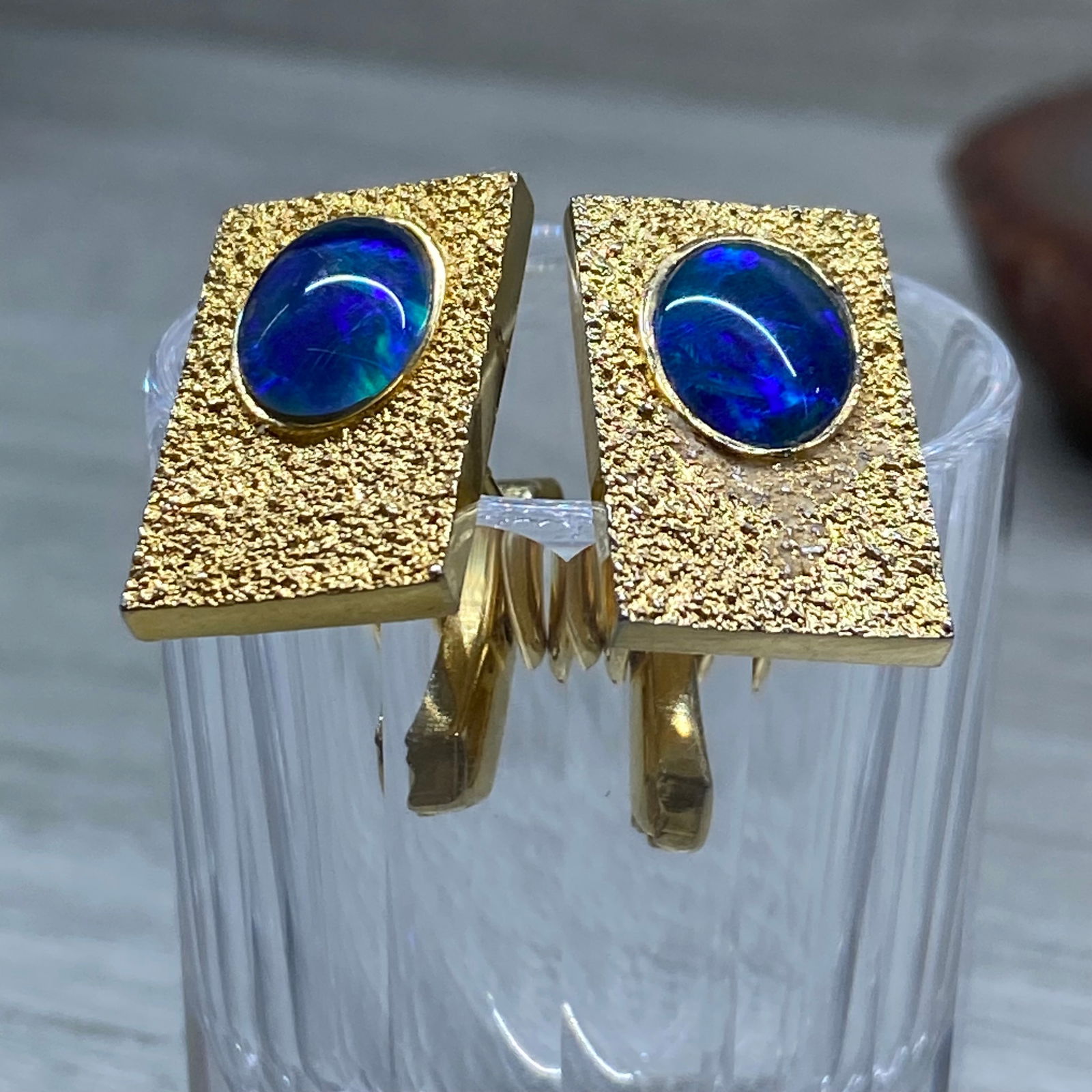 Vintage Gold-Tone Cufflinks with Oval Opalescent Stones - 7