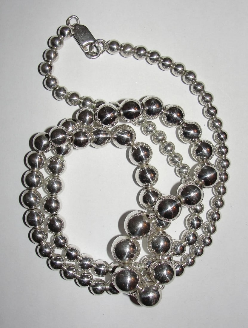 Shiny Sterling Silver Graduated Ball Bead Necklace (1 of 5)