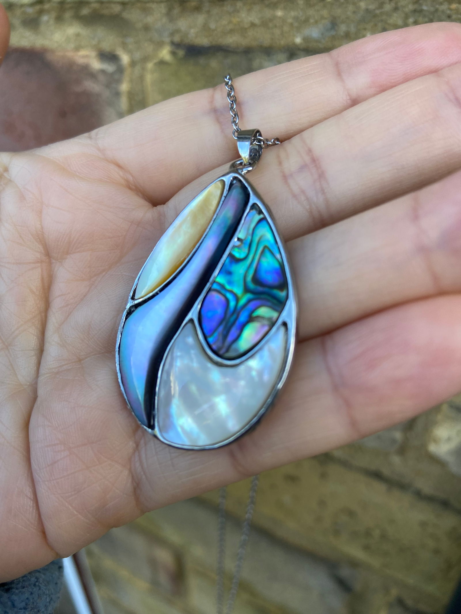 Natural Mother Of Pearl And Abalone Shell Pendant Necklace - 2