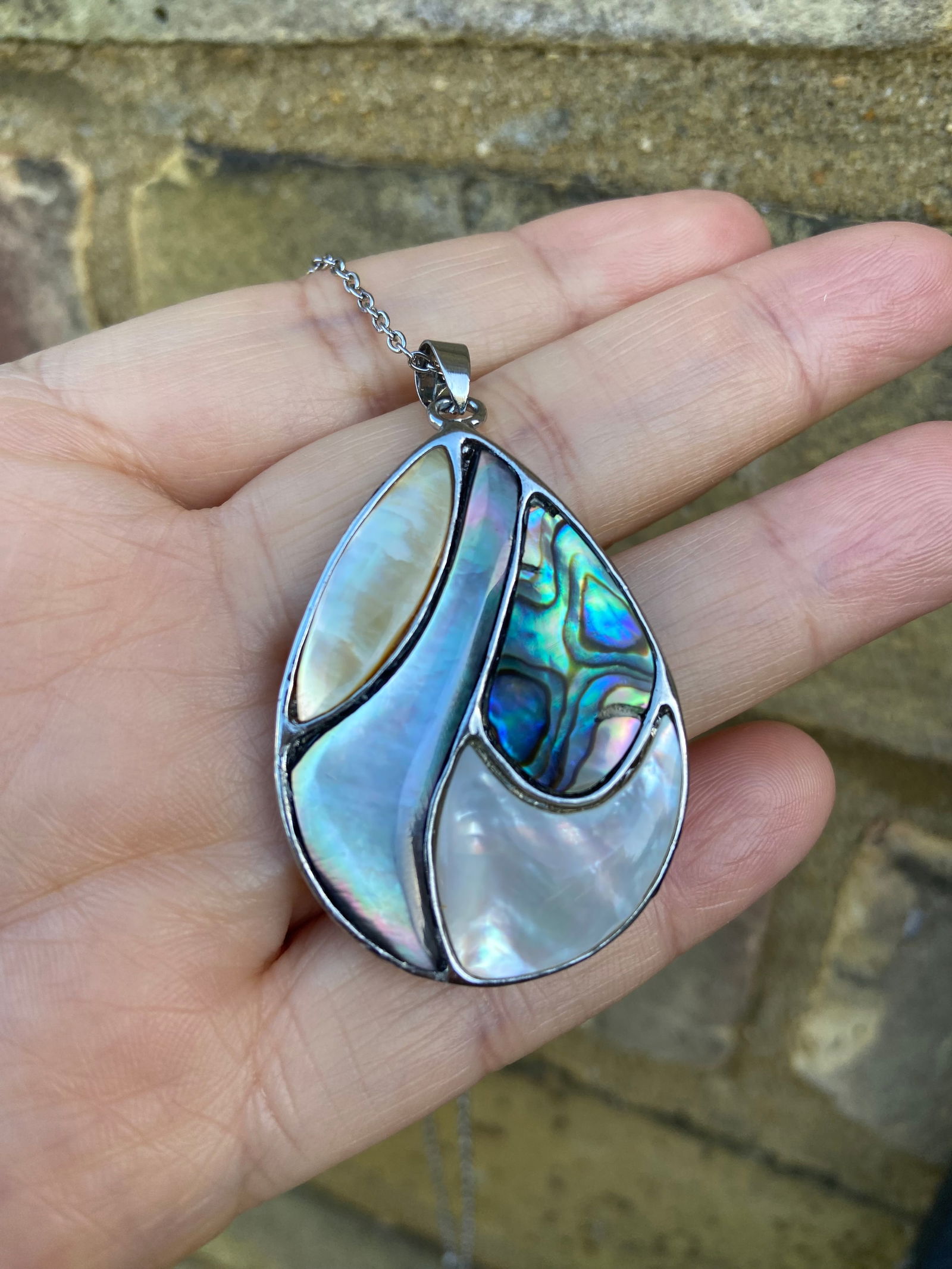 Natural Mother Of Pearl And Abalone Shell Pendant Necklace - 3