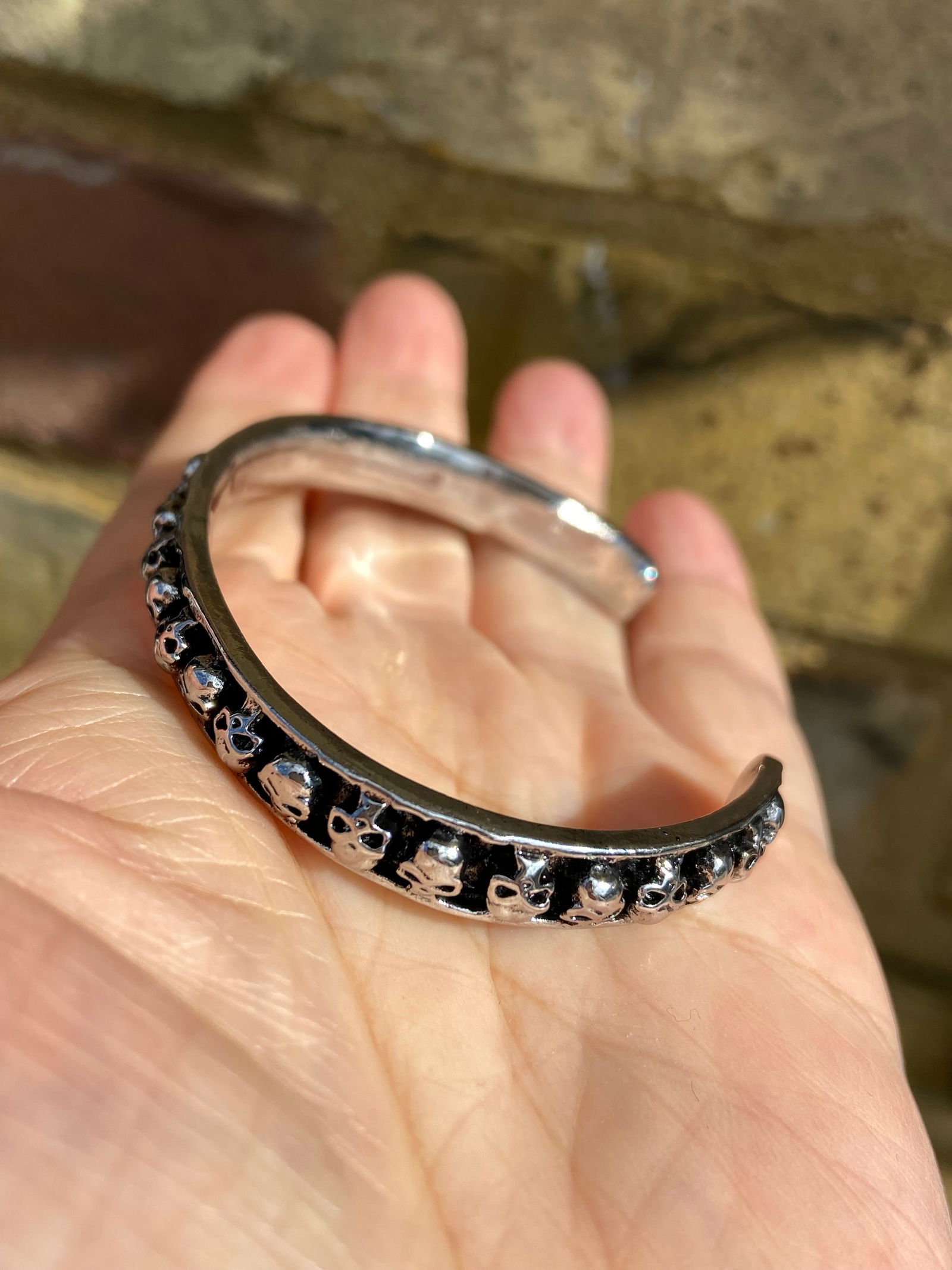 Minimal Skull Open Bangle – Titanium Steel - 4