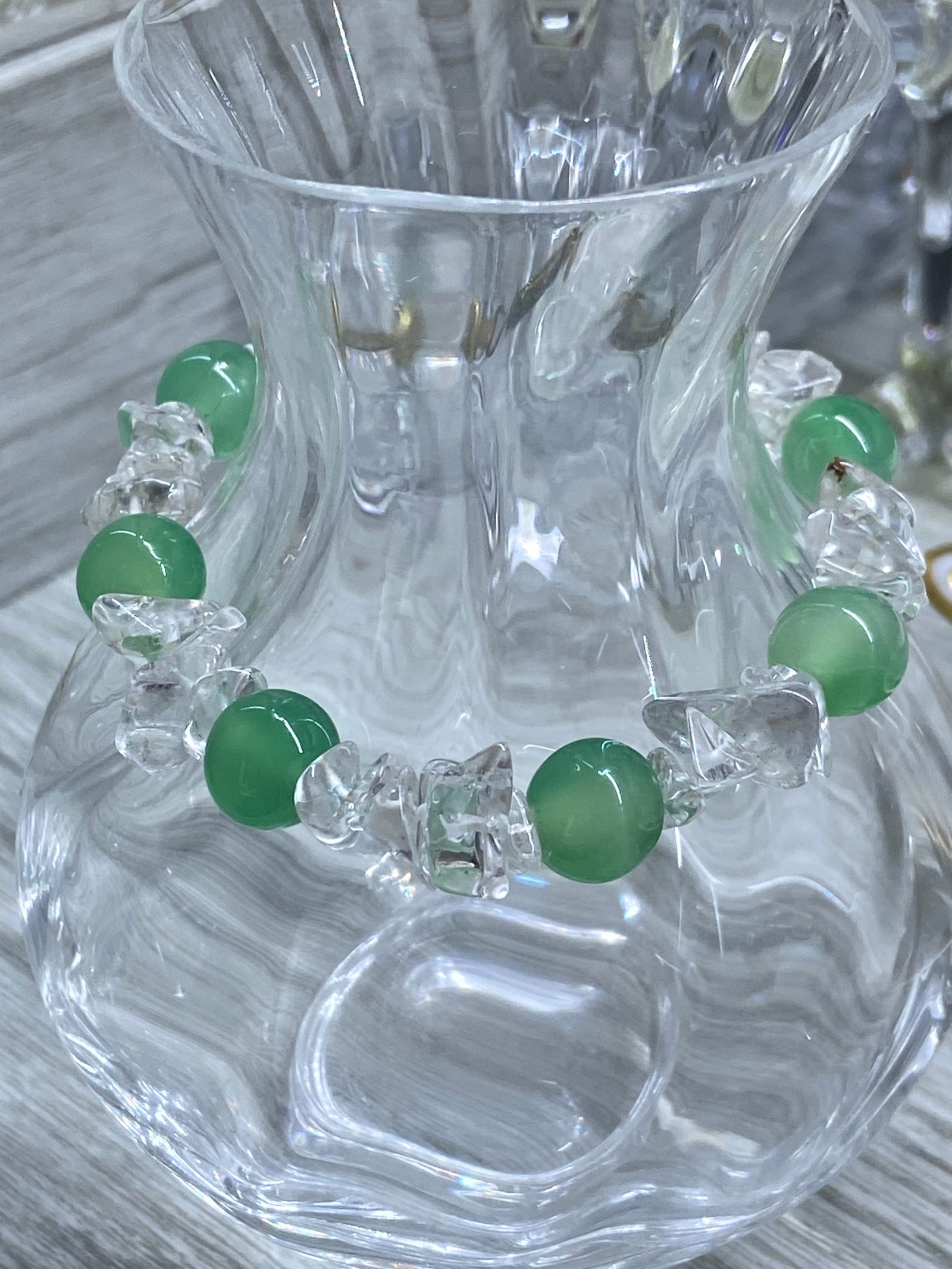 Vintage Green Chalcedony and Rock Crystal Bead Bracelet - 8