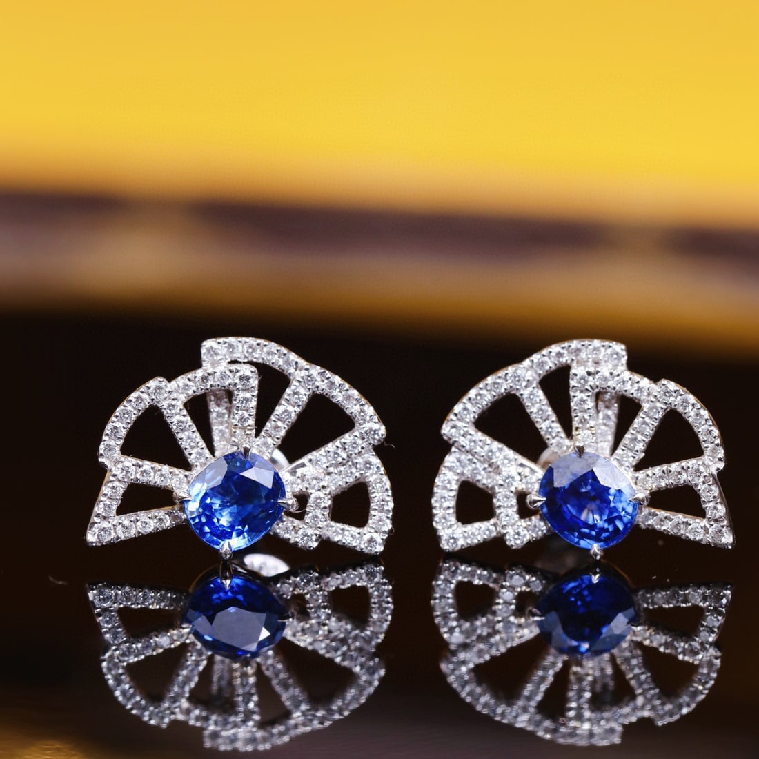14K GOLD 2.21 CTW NATURAL SAPPHIRE & DIAMOND EARRINGS - 5