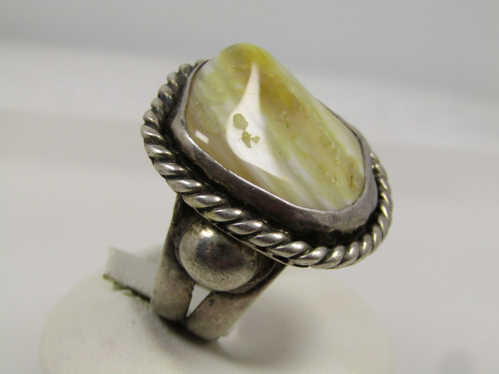 Vintage Sterling Yellow Banded Agate Southwestern Rng, Sz. 11, Men's/Unisex, 1940's - 3