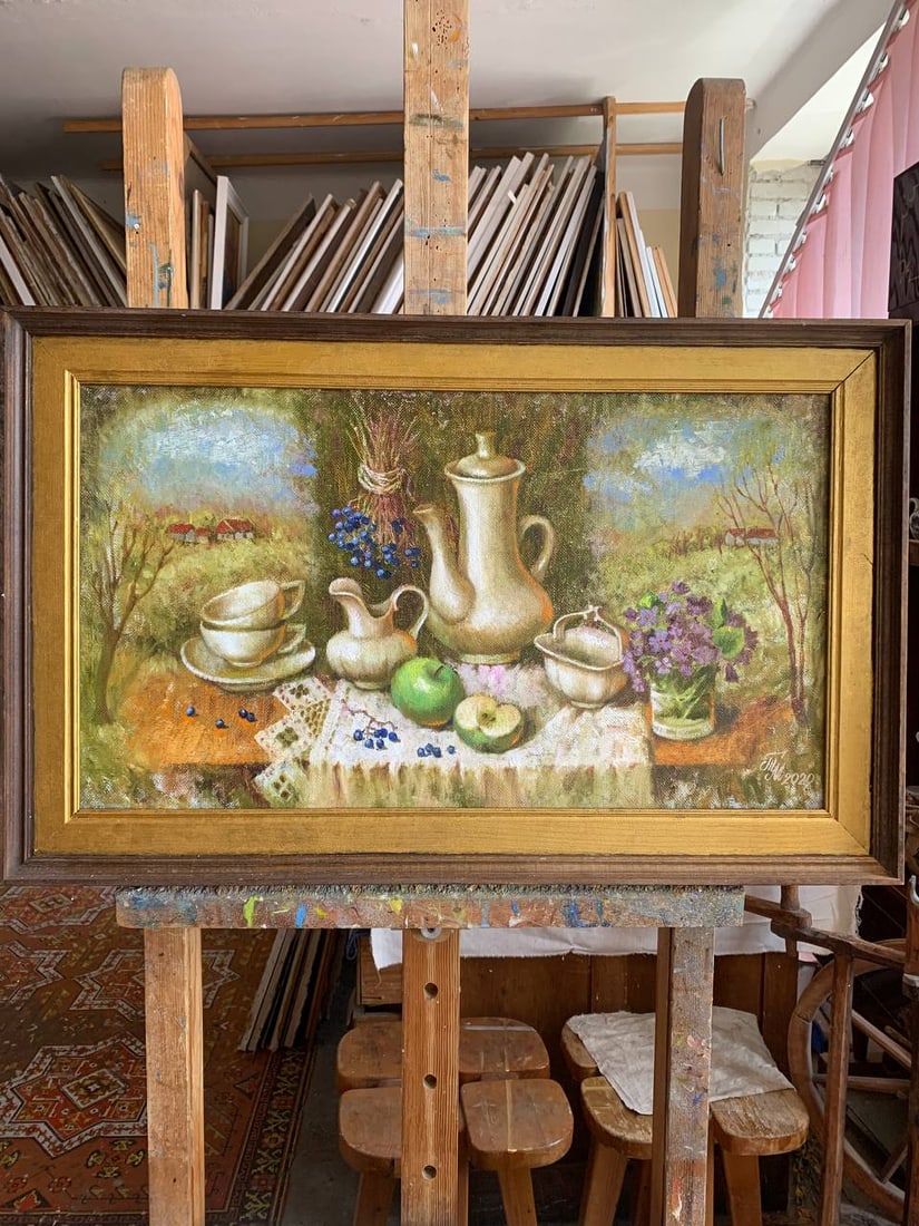 Oil painting still life with violets Maria Mitrick - 2