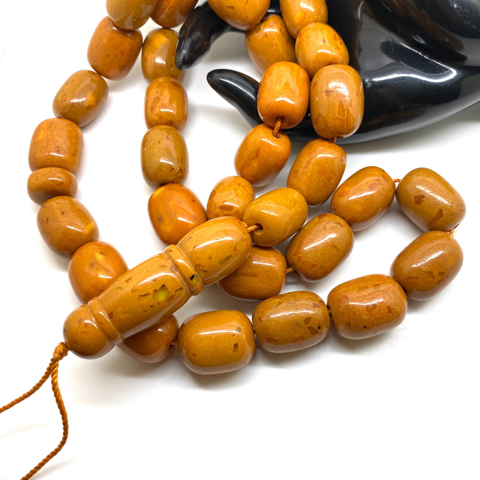 Phenomenal Amber Tesbih made from Barrel shaped Amber beads - 10